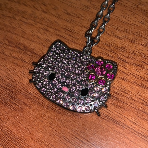 Hello Kitty by Sanrio Pink Face Rhinestone Necklace - Picture 2 of 9